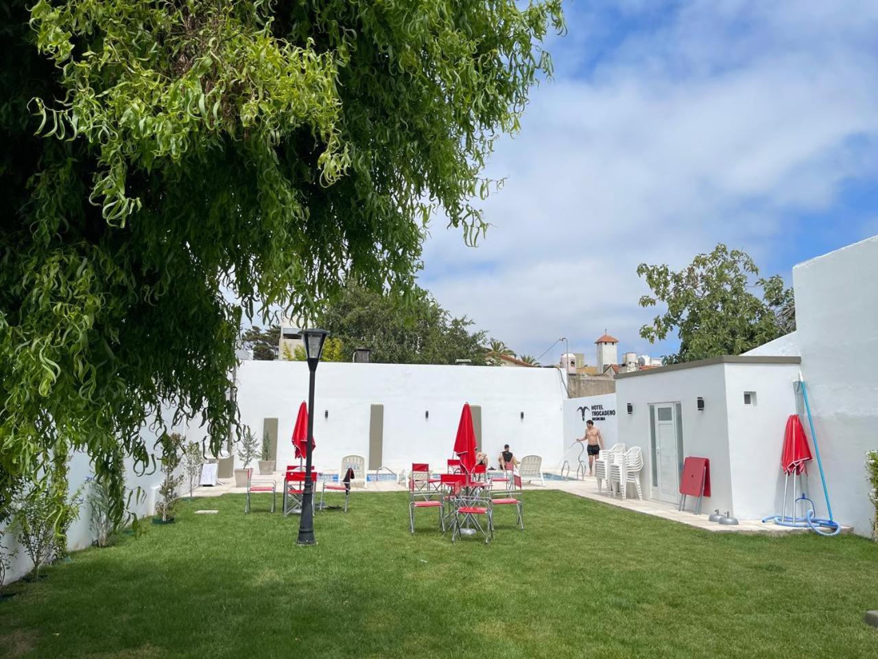 Hotel Trocadero Necochea Exterior photo